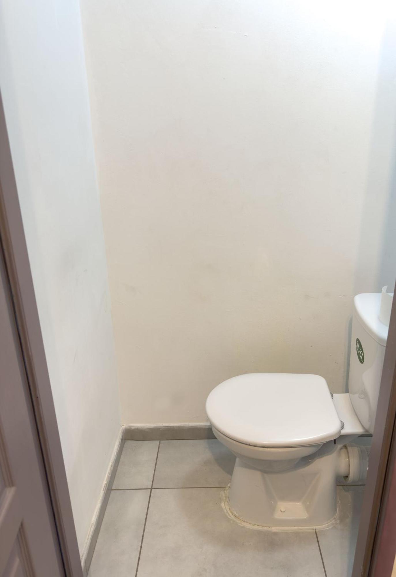Chambre A Antony Proche De Paris Et A 10 Minutes Aeroport Orly Екстериор снимка